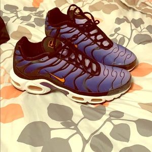 Nike men’s size 10